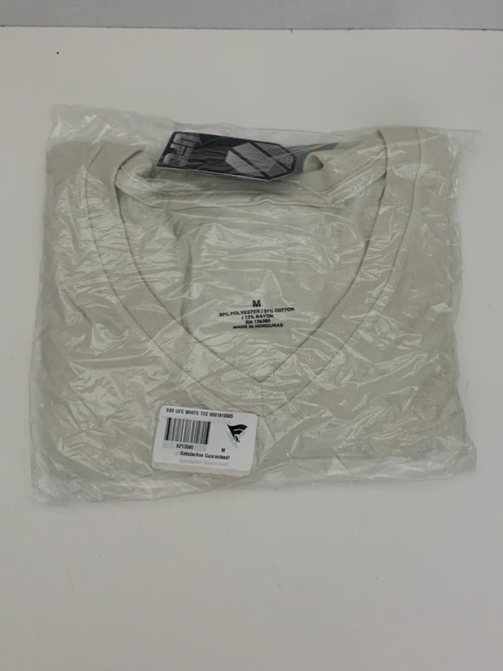 NWT UFC Women’s Cream V-Neck Graphic Tee Logo Short Sleeve Athletic Top Medium - Thumbnail 11