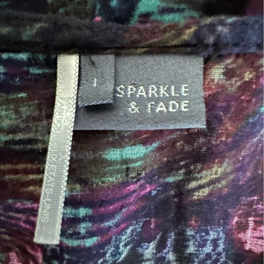 Sparkle & Fade Urban Outfitters Abstract Racerback Tank Top Loose Fit Size Large - Thumbnail 7