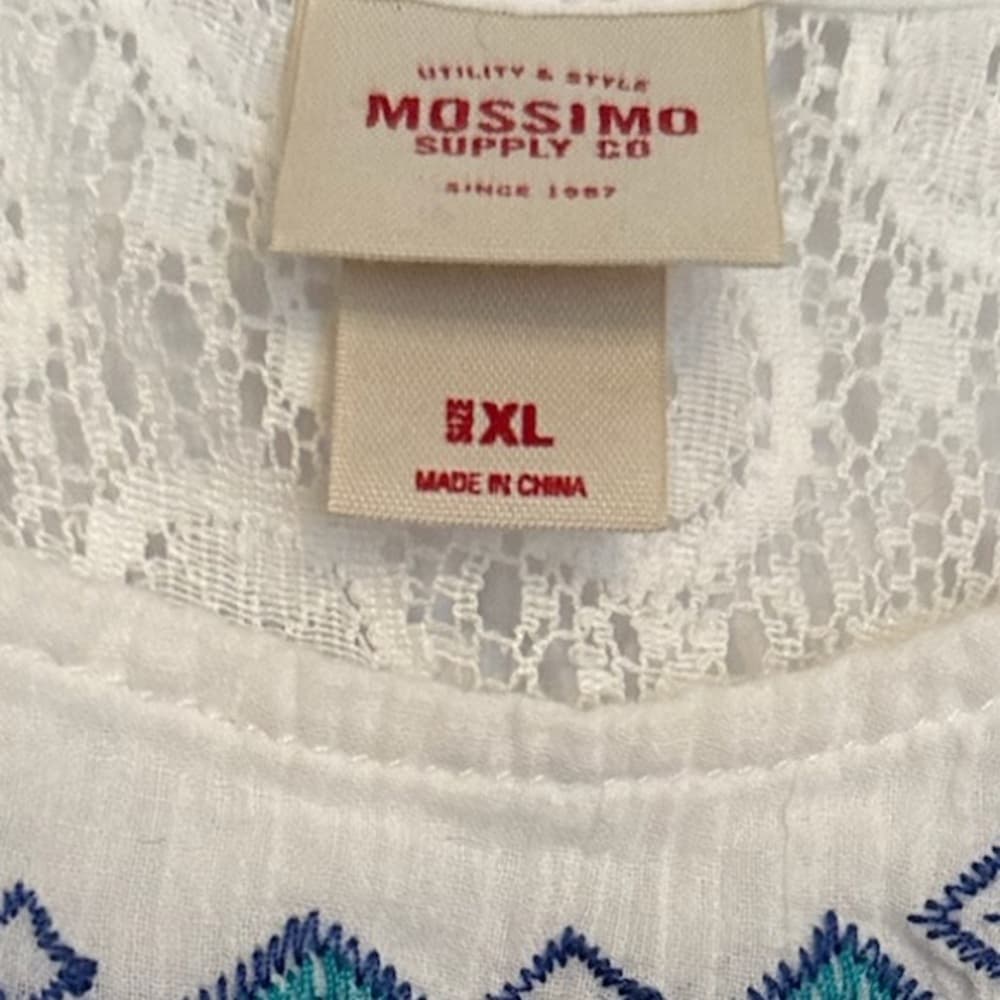 Mossimo Supply Co Boho Embroidered Peasant Tank Top Lace Back Size XL - Thumbnail 4