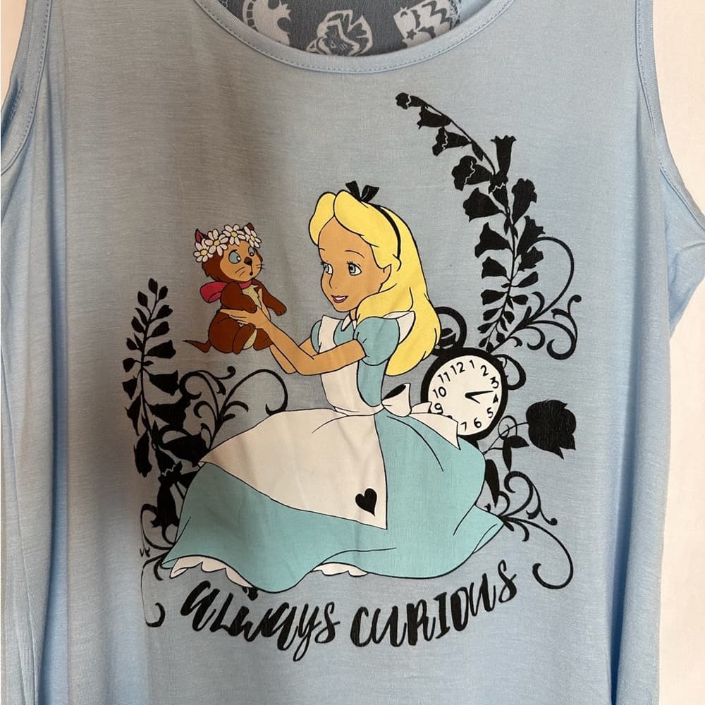 NWT Disney Alice in Wonderland Always Curious Graphic Tank Top Small (Juniors) - Thumbnail 3