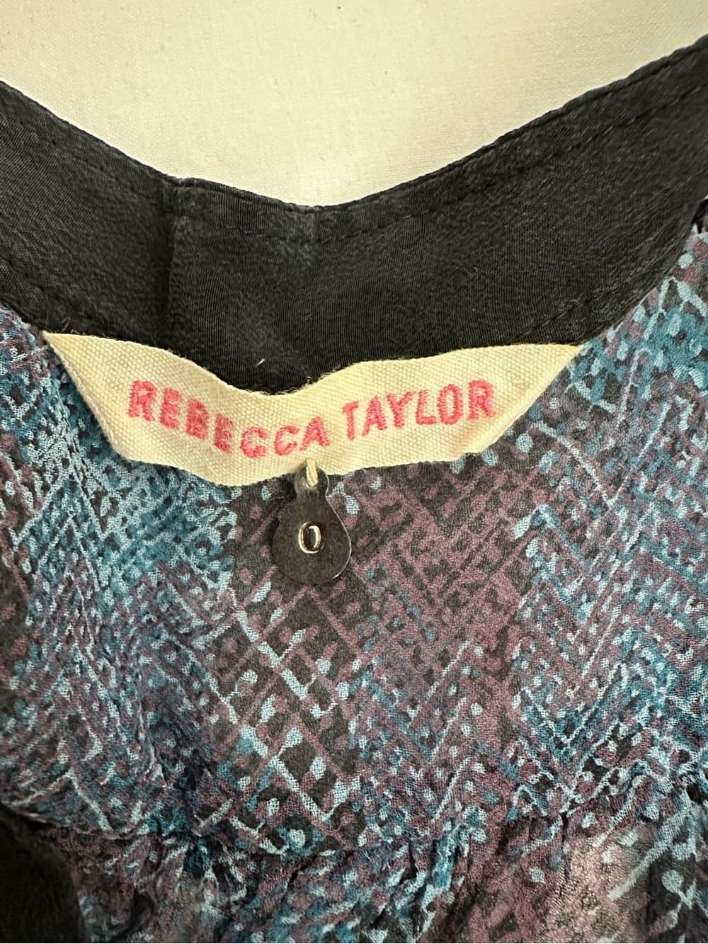 Rebecca Taylor Sheer Graphic Print Sleeveless Blouse Top Size 0 Quiet Luxury - Thumbnail 3