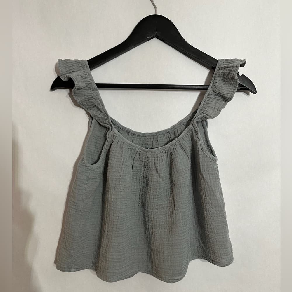 NWT Monrow Ruffle Tank Textured Gauze Tank Soft Sage Green Size Small Minimalist - Thumbnail 3