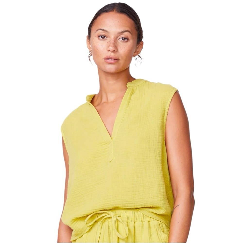 Monrow Gauze Sleeveless Top in Color Avocado Size X-Small Coastal Casual Preppy - Thumbnail 6