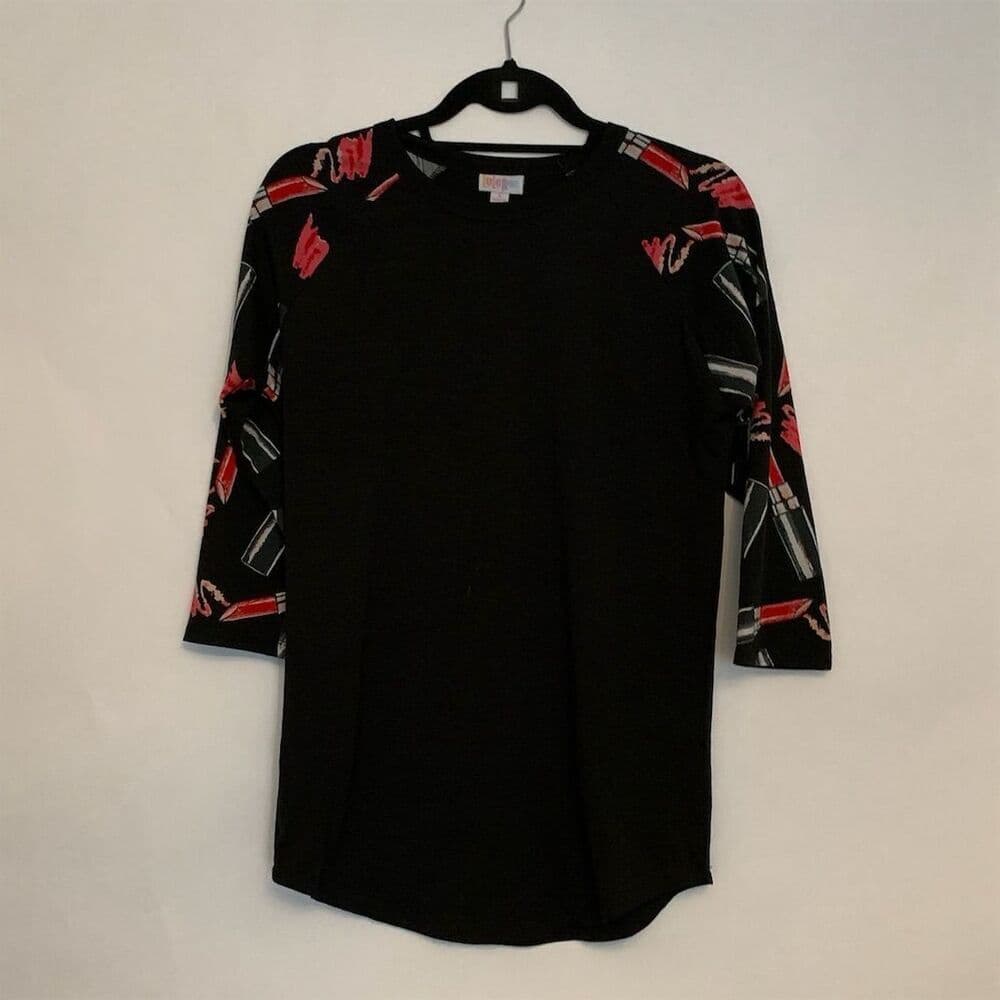 LuLaRoe Randy Lipstick Print Raglan Sleeve Shirt Women's Small Black 3/4 Sleeve - Thumbnail 4