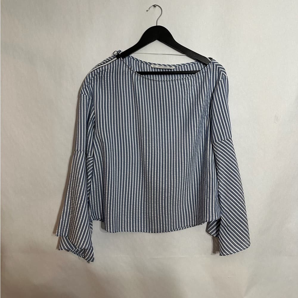 Zara Trafaluc Collection Blue White Stripe Seersucker Bell Sleeve Top Medium - Thumbnail 6