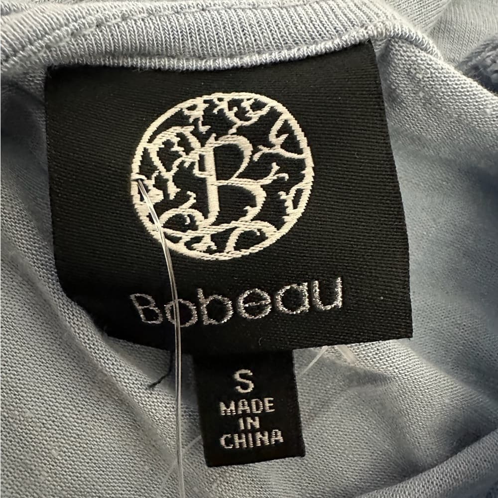 NWT Bobeau Light Blue Top Scallop Lace Trim Twist Keyhole Back Size Small - Thumbnail 4