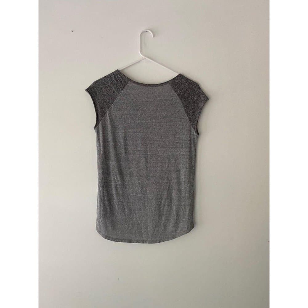 Marvel Black Widow Comic Wait For Prey Graphic High Low Hem Tee Gray Size Small - Thumbnail 4
