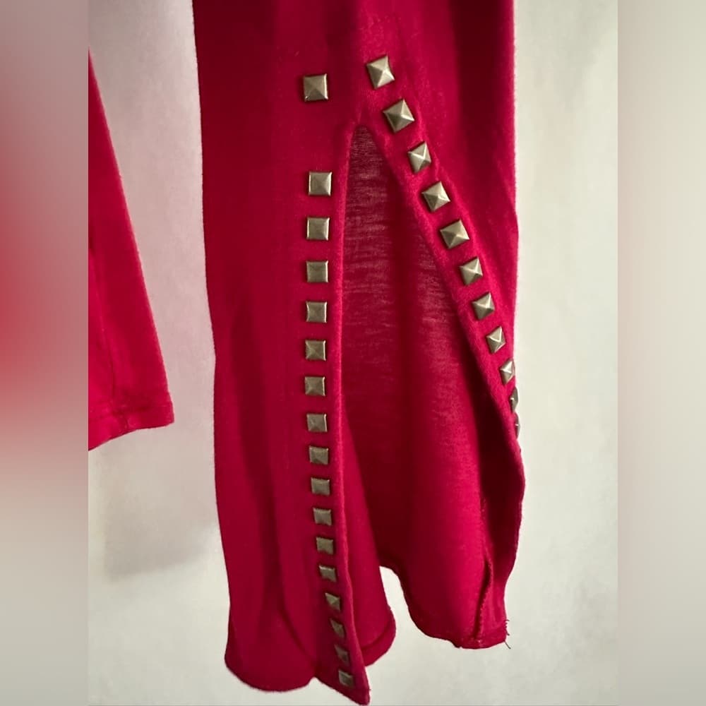 Rock & Republic Magenta Cold Shoulder Studded Long Sleeve Top Size Medium Punk - Thumbnail 3