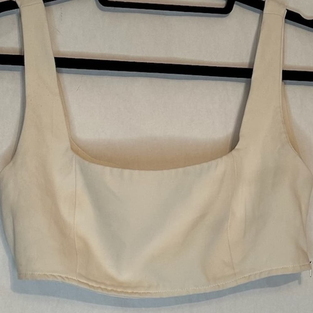 Princess Polly Huxley Super Crop Top Thick Straps Square Neck Size US 2 - Thumbnail 8