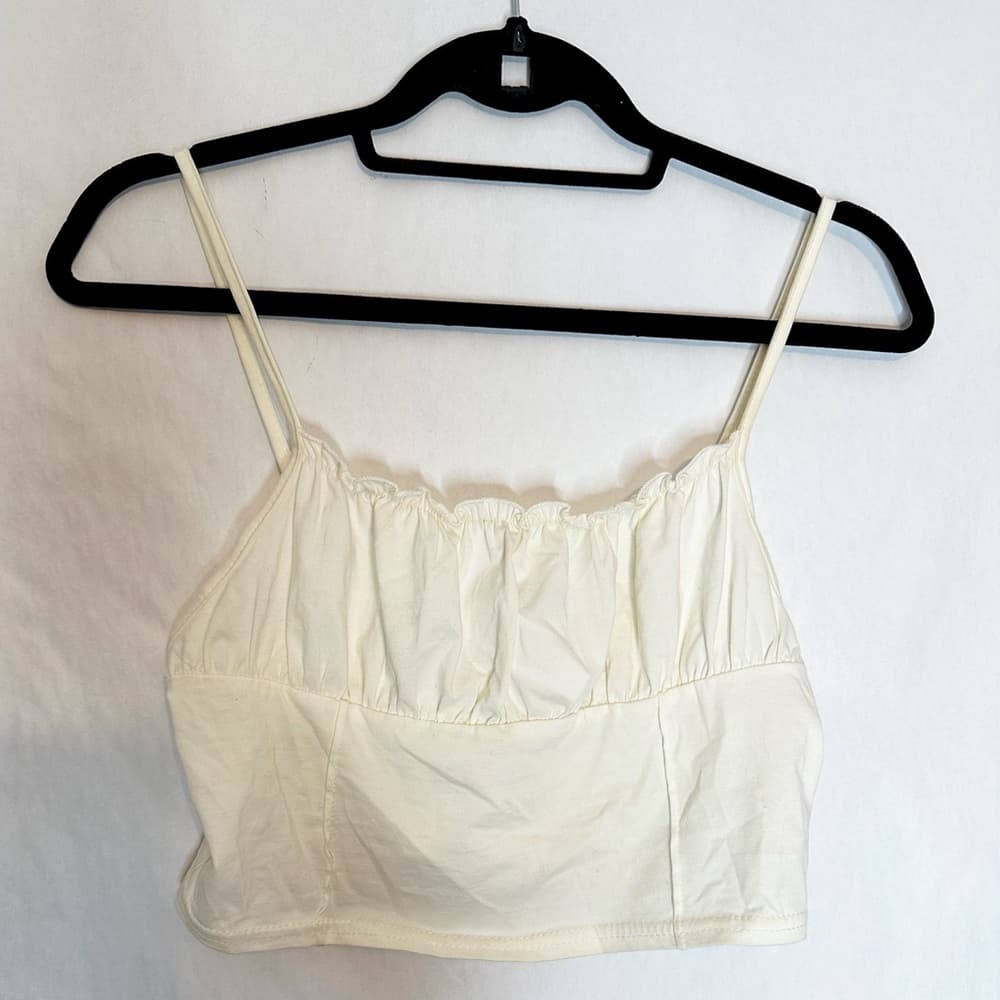 Princess Polly Tilly Top Cropped in Off White Size US 6 - Thumbnail 4