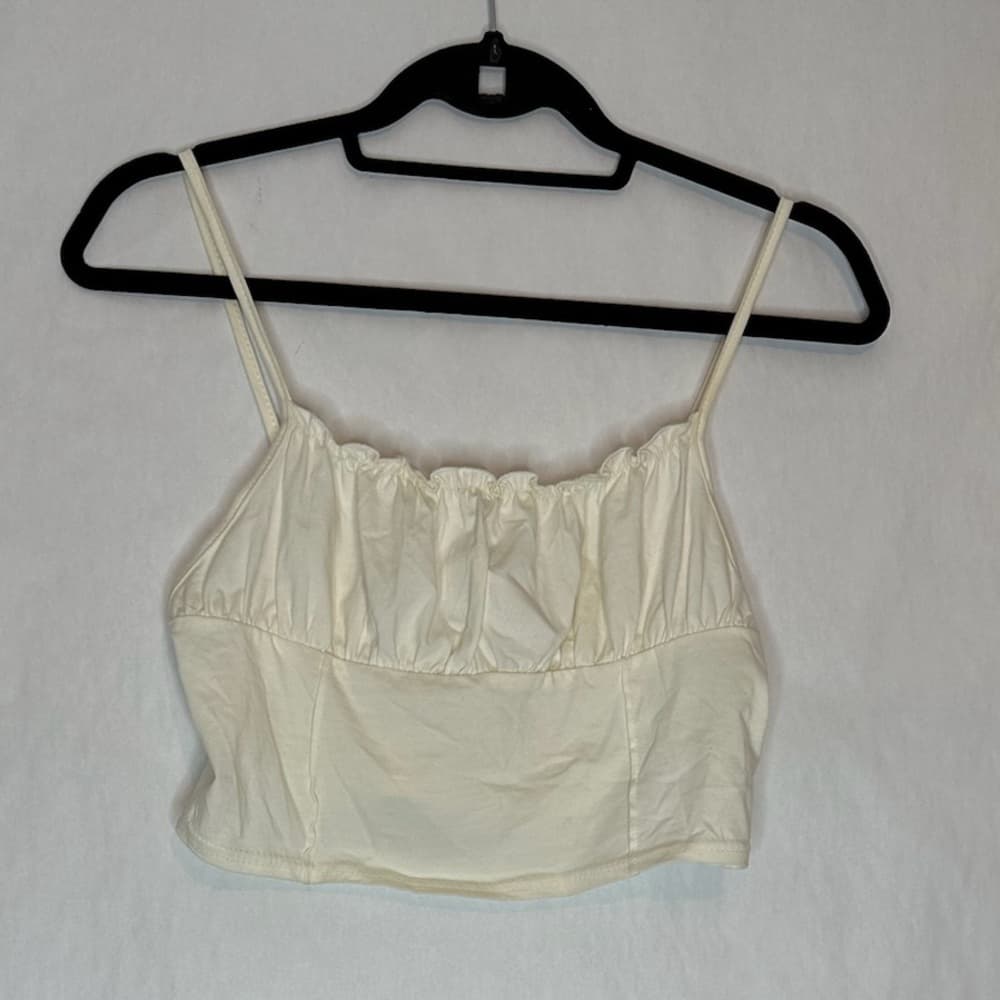 Princess Polly Tilly Top Cropped in Off White Size US 6 - Thumbnail 12