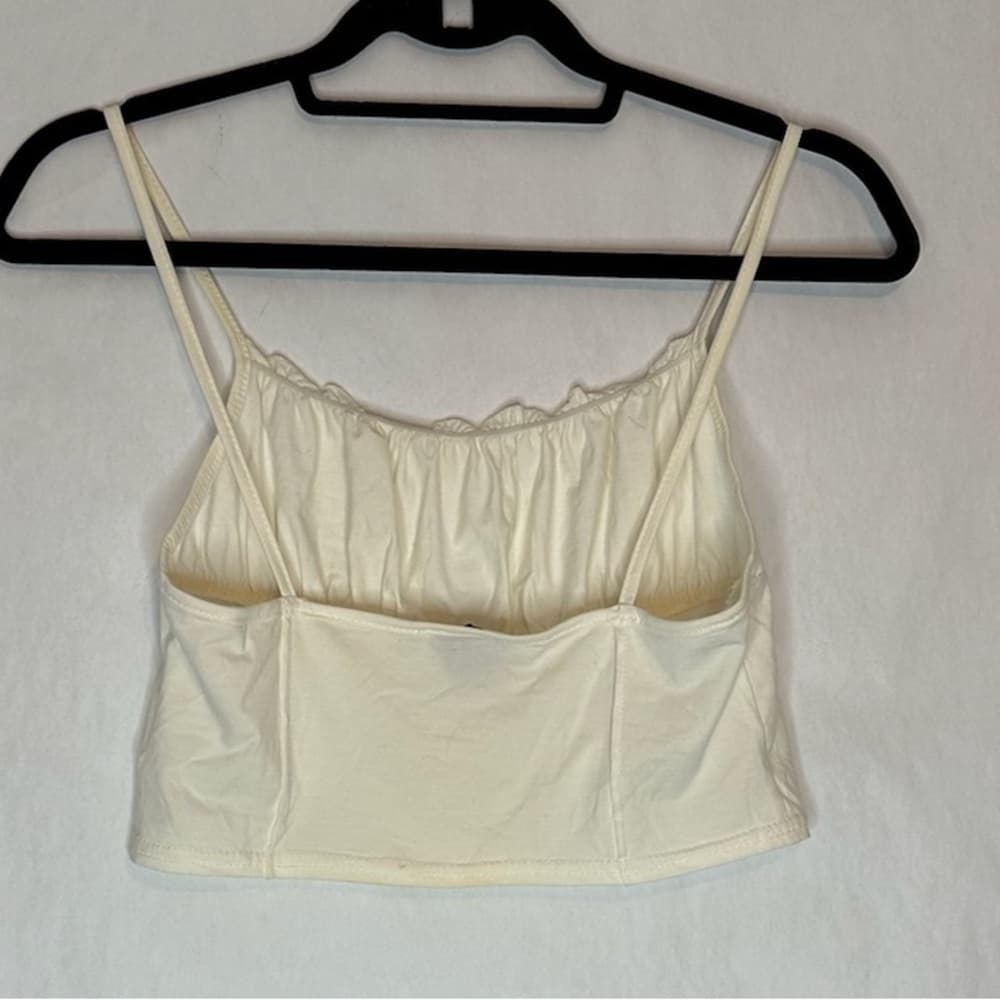 Princess Polly Tilly Top Cropped in Off White Size US 6 - Thumbnail 8