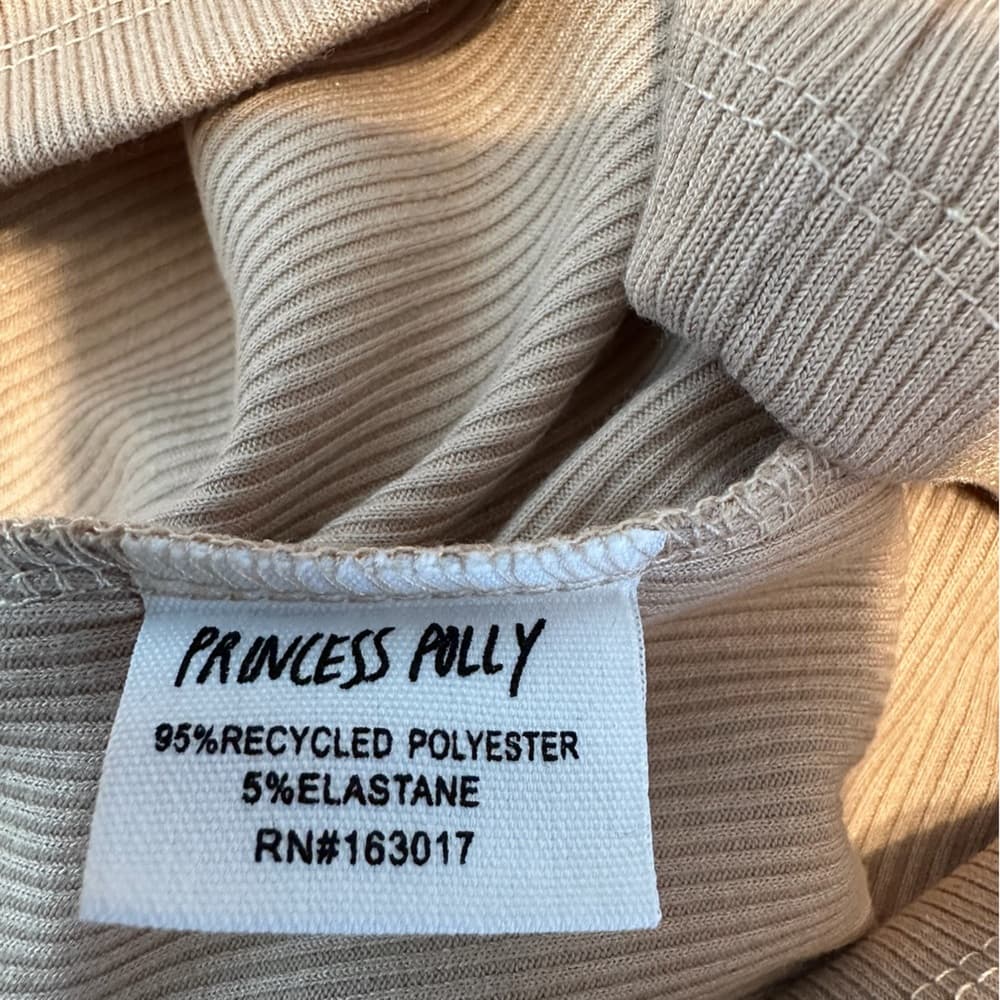 Princess Polly Classic Cropped Top in “Camel / Tan” Ribbed Size US 6 - Thumbnail 10