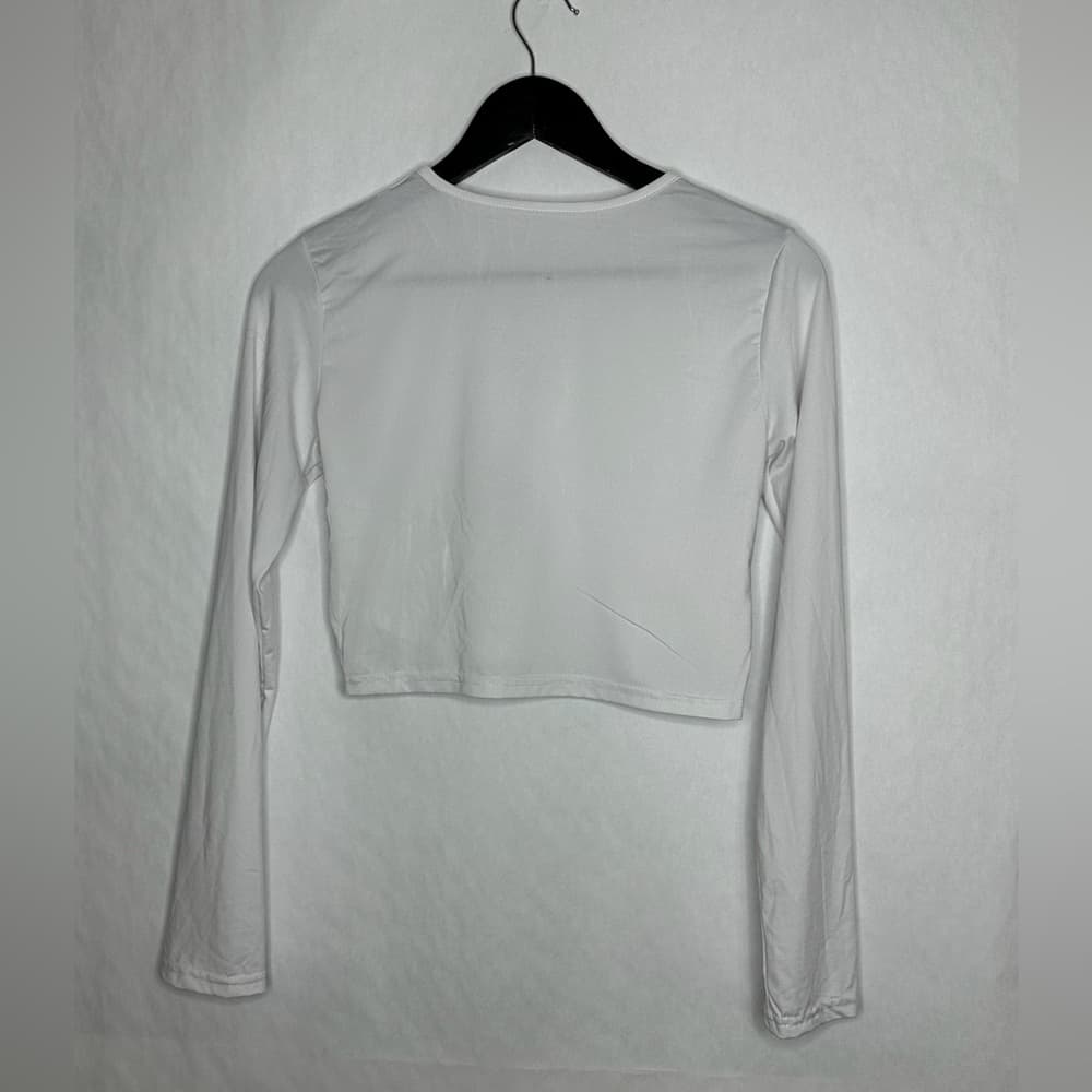 White Long Sleeve Keyhole Cutout Crop Top Possibly XS - SEE MEASUREMENTS - Thumbnail 5