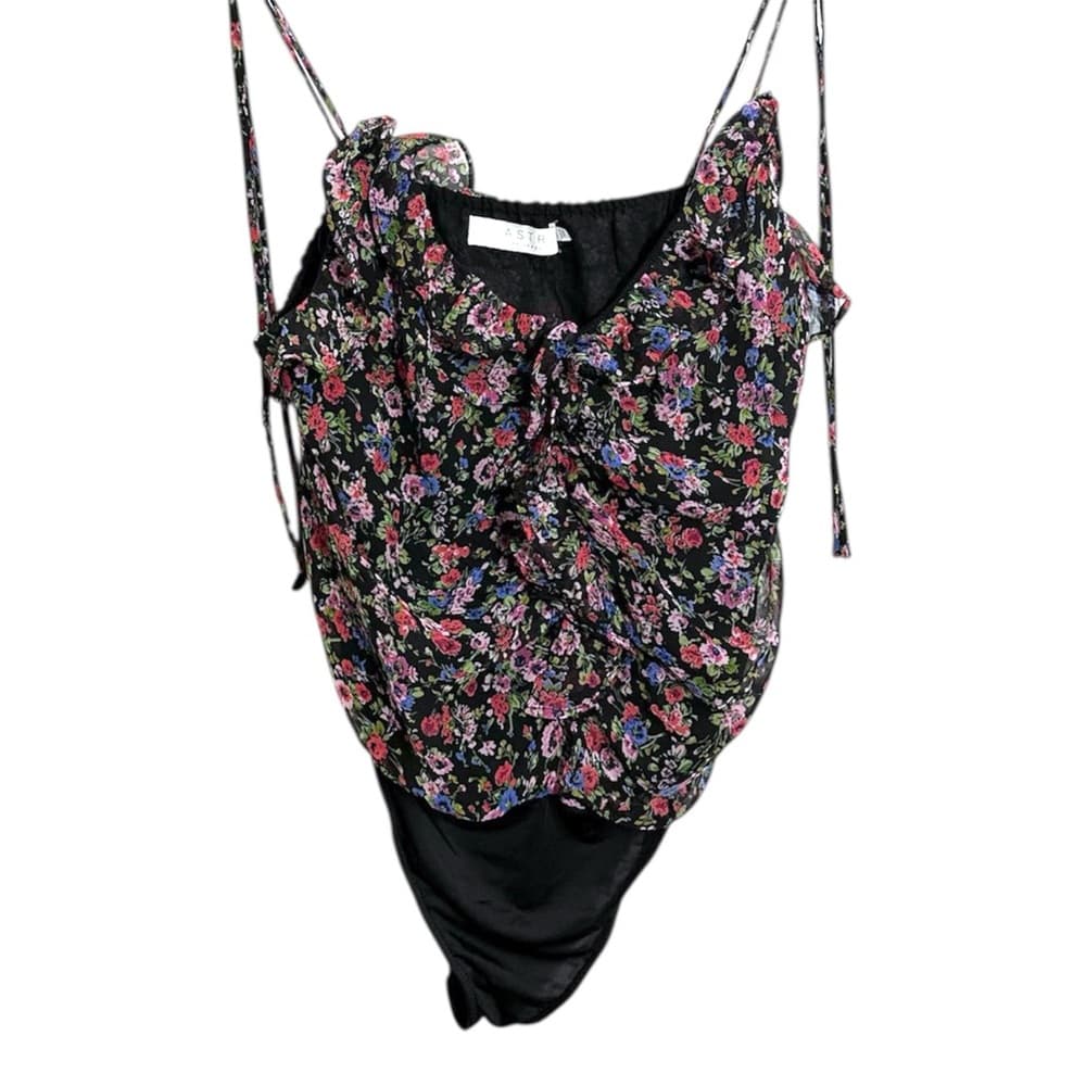 NWT ASTR The Label Black Purple Floral Ruffle Tie Strap Bodysuit Size Medium - Thumbnail 4