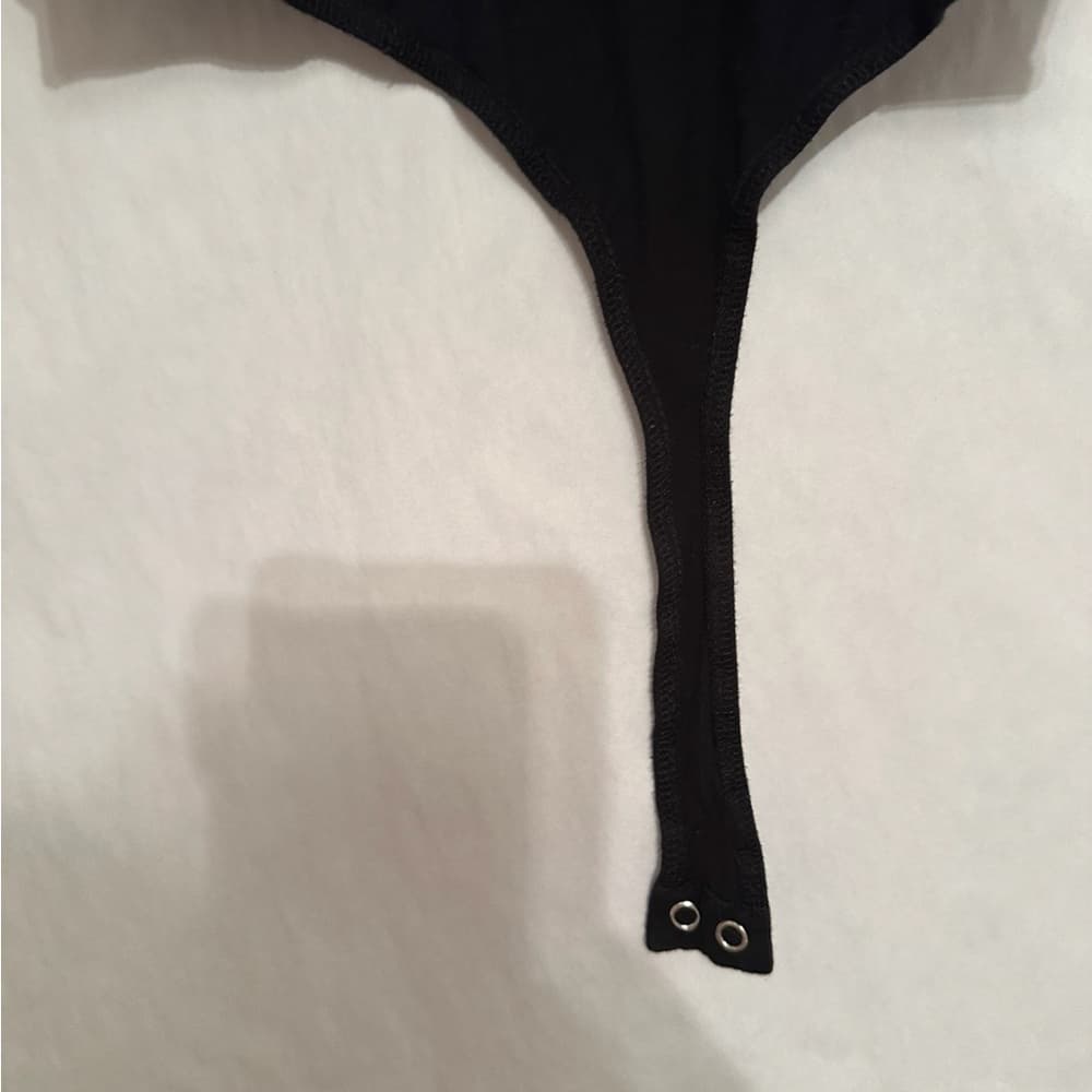 Danielle Bernstein Black Short Sleeve Body Suit T-Shirt Tee Small Minimalist - Thumbnail 5