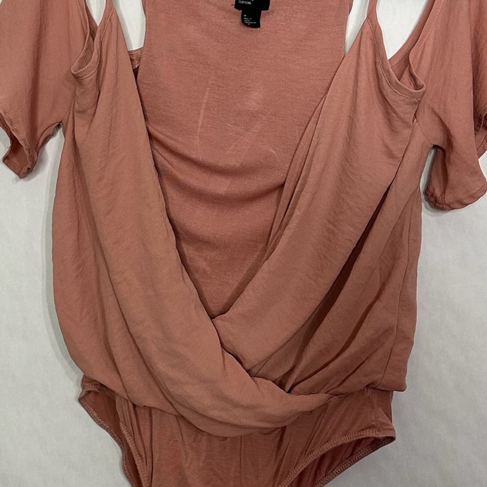 Free Press Dusty Rose Cold Shoulder Surplice Bodysuit Size Medium Romantic - Thumbnail 10