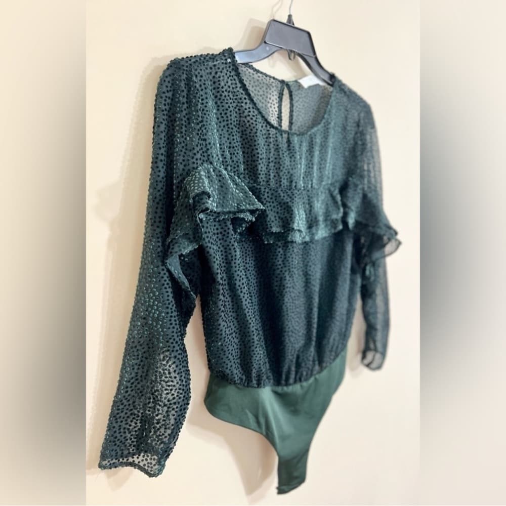 ASTR Women's Burnout Velvet Bodysuit Tiered Ruffles Forest Green Size Medium - Thumbnail 6