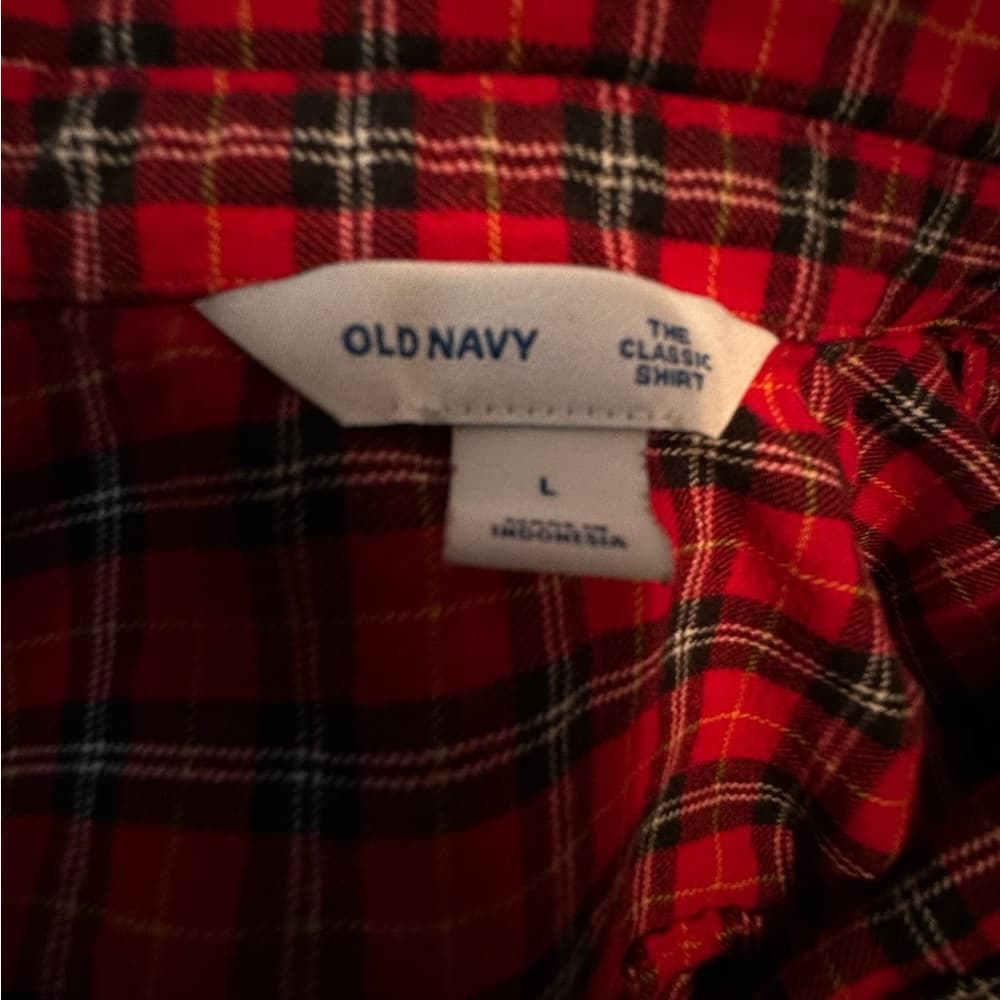 Old Navy Plaid Flannel Classic Shirt Button Up in Red Tartan Womens Size Large - Thumbnail 6