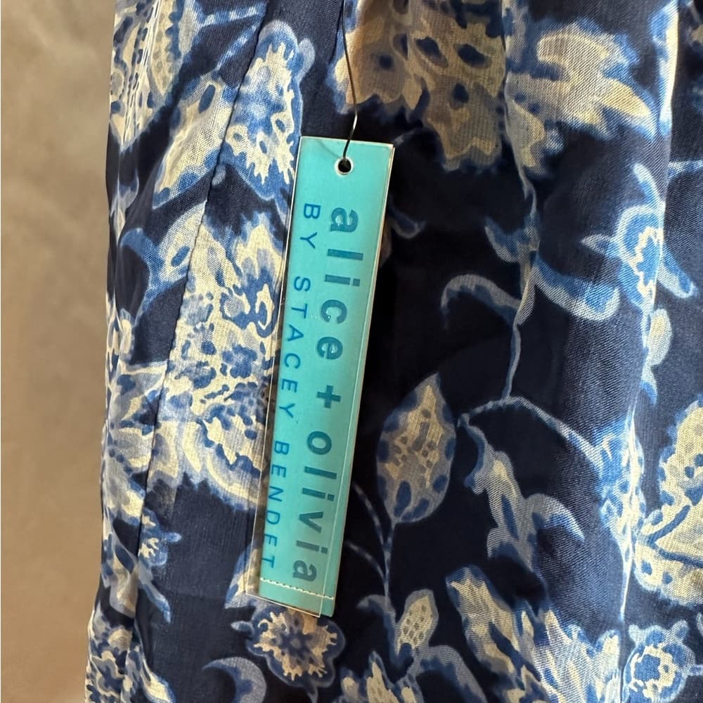 NWT Alice + Olivia Blue White Paisley Floral Silk Halter Y2K Top Blouse Medium - Thumbnail 7