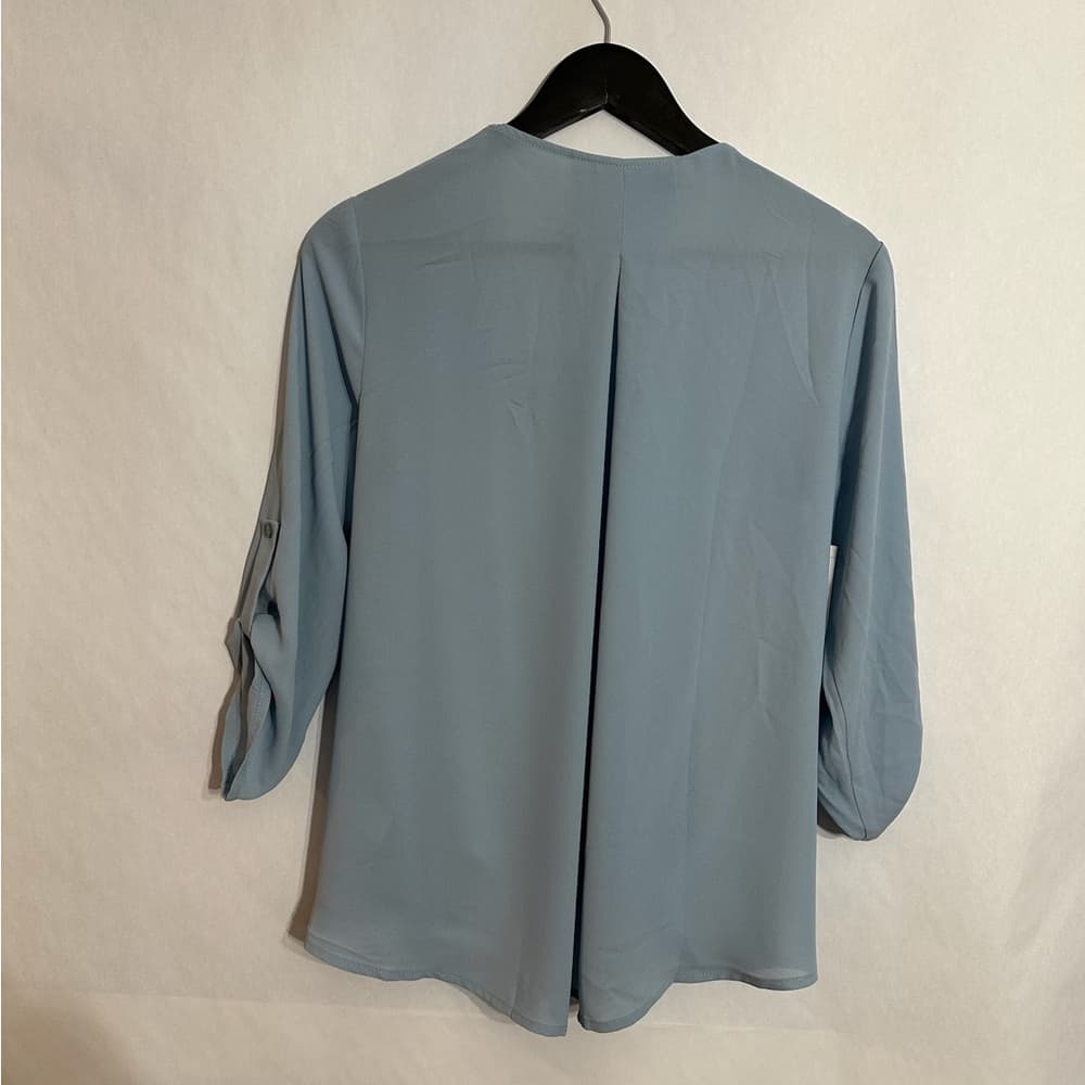 NWT Interstyle Light Blue Crepe Wrap Blouse Soft Drape Roll Sleeve Size Small - Thumbnail 6