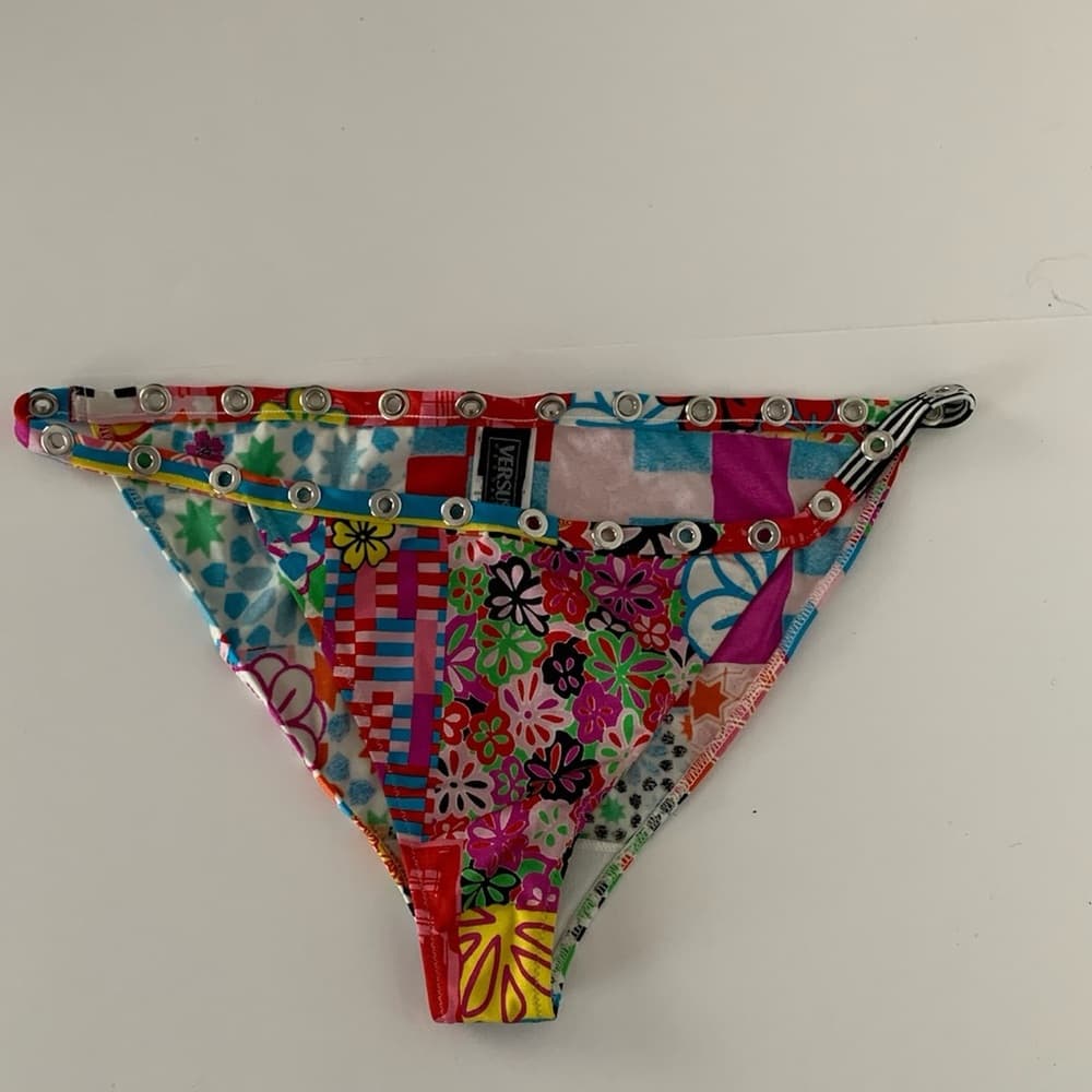 Versace Versus RARE Y2K Grommet Embellished 2 Piece Bikini Set Swimsuit Swimwear - Thumbnail 10