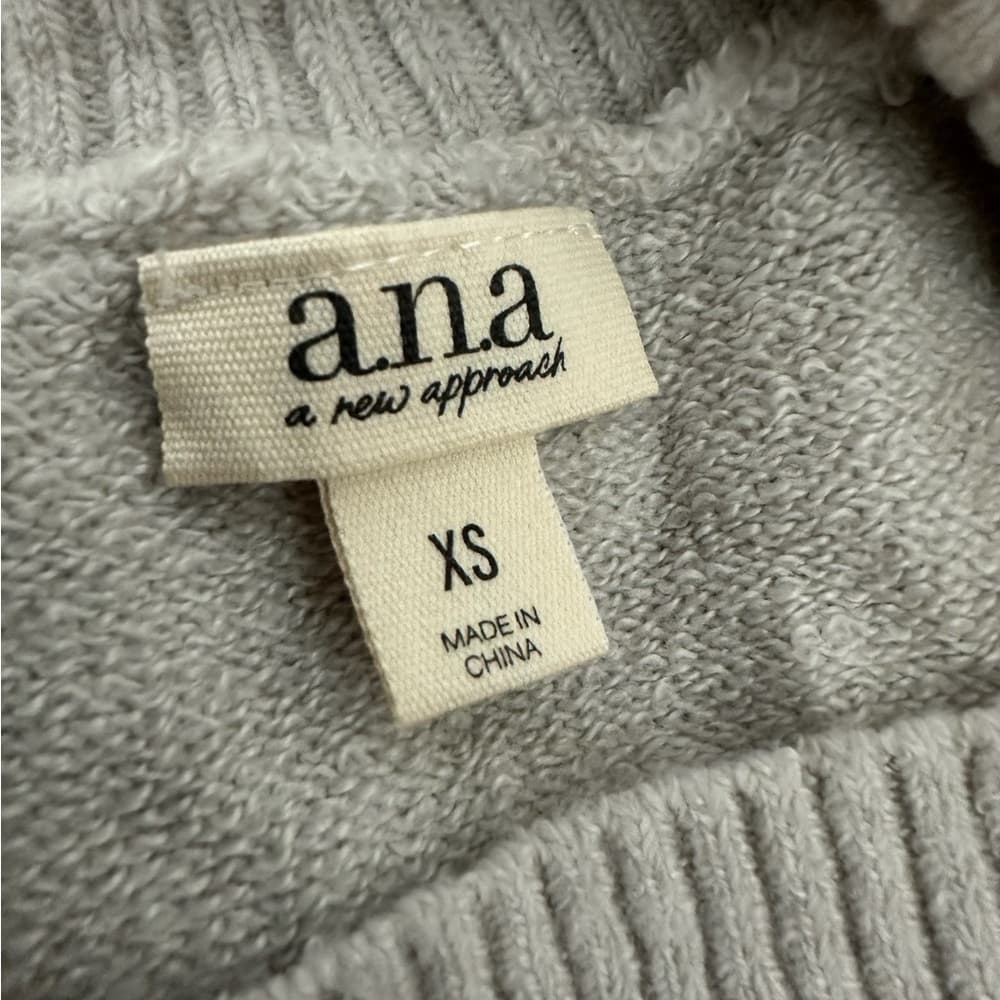 A.N.A A New Approach Beige V-Neck Knit Sweater XS Neutral Minimalist SEE NOTES - Thumbnail 11