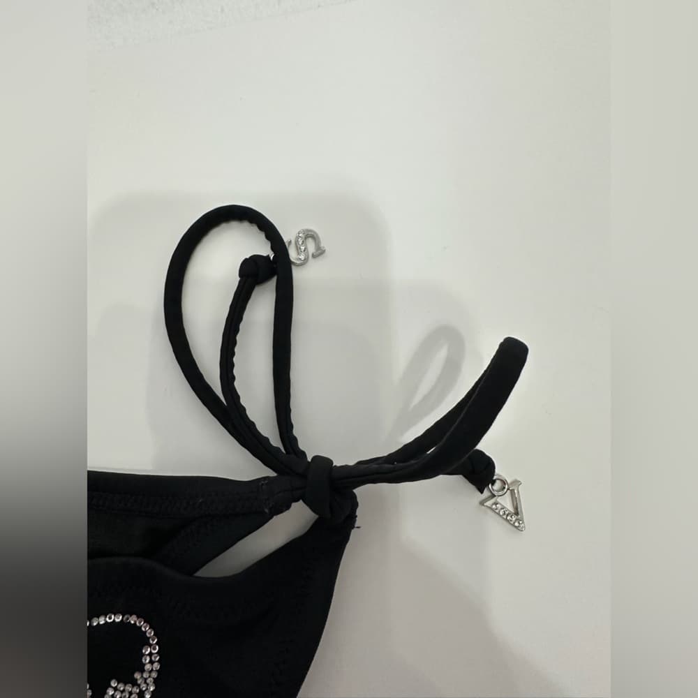 Victoria’s Secret Vintage Y2K Skull Rhinestone Black Bikini Set Size Large - Thumbnail 11