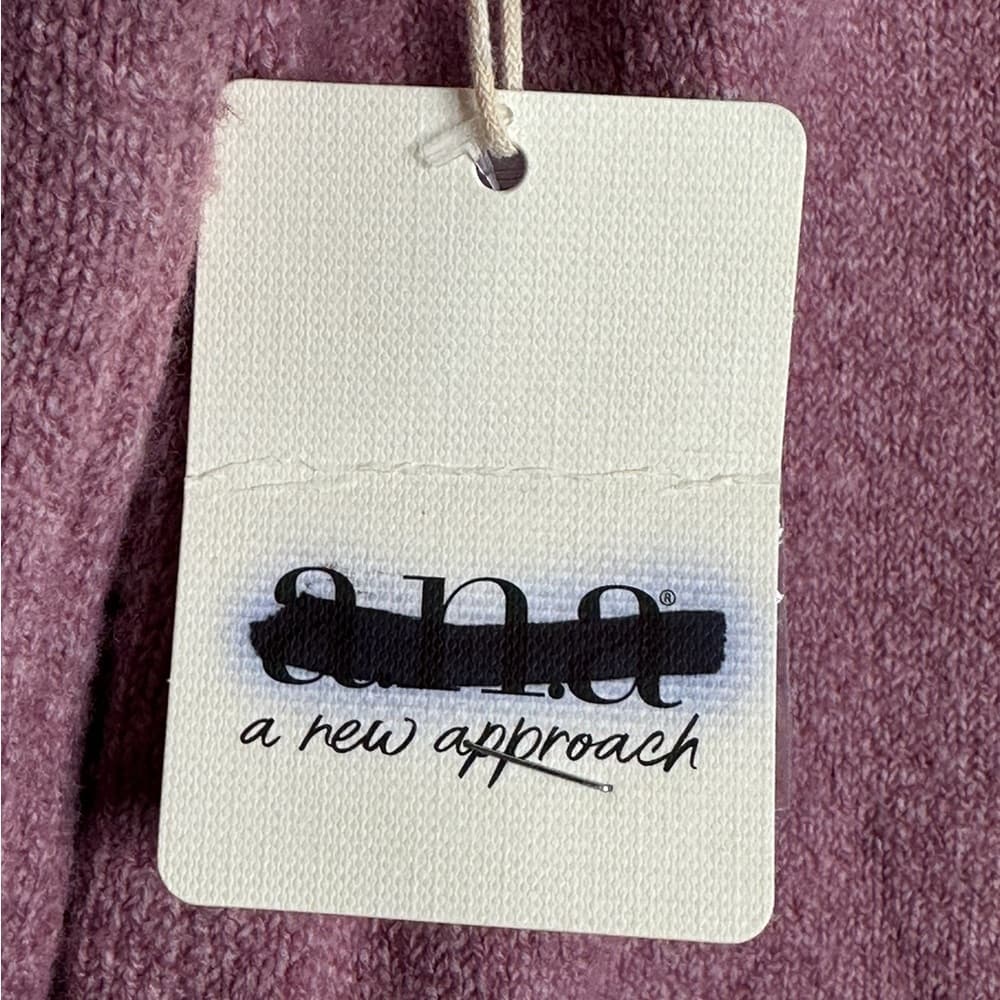 NWT a.n.a V-Neck Knit Sweater Western Rose Pink Long Sleeve Size Small Softgirl - Thumbnail 5