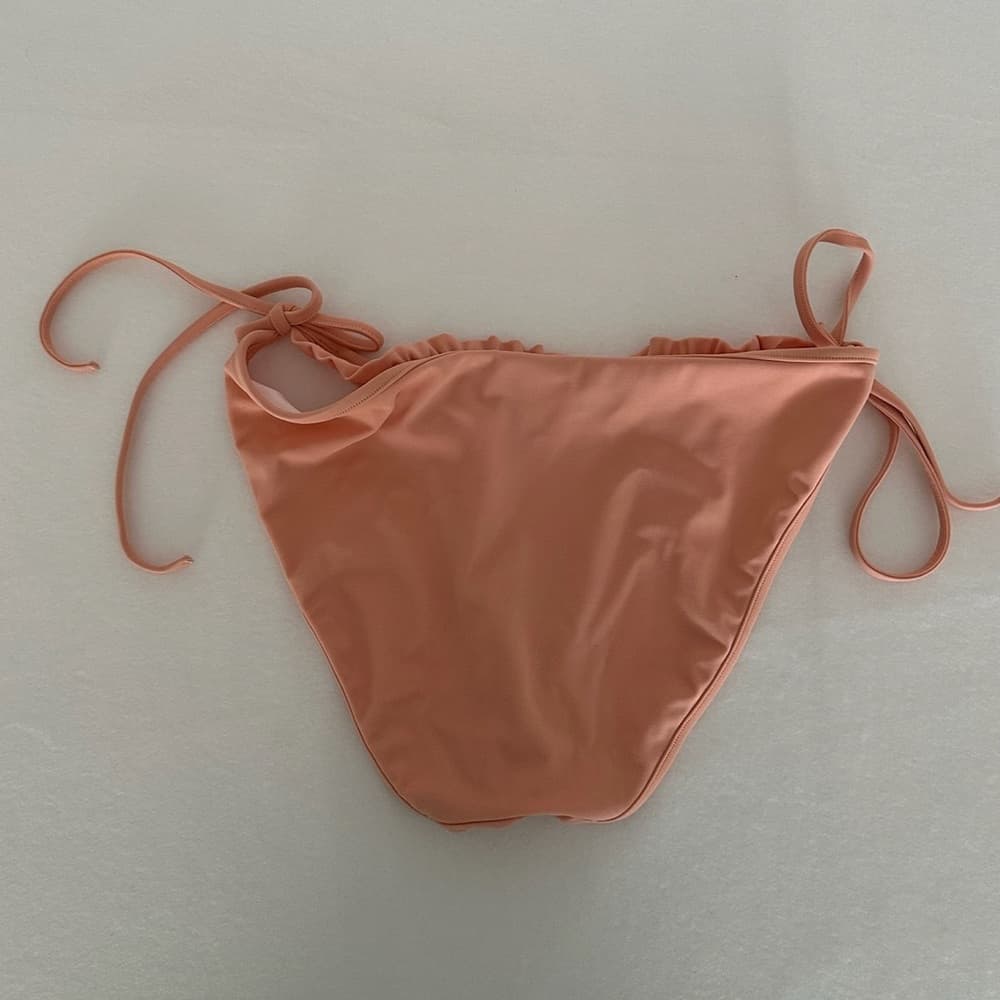 Victoria’s Secret Ruffle Trim Peach String Tie Y2K Bikini Set – Size Large - Thumbnail 4