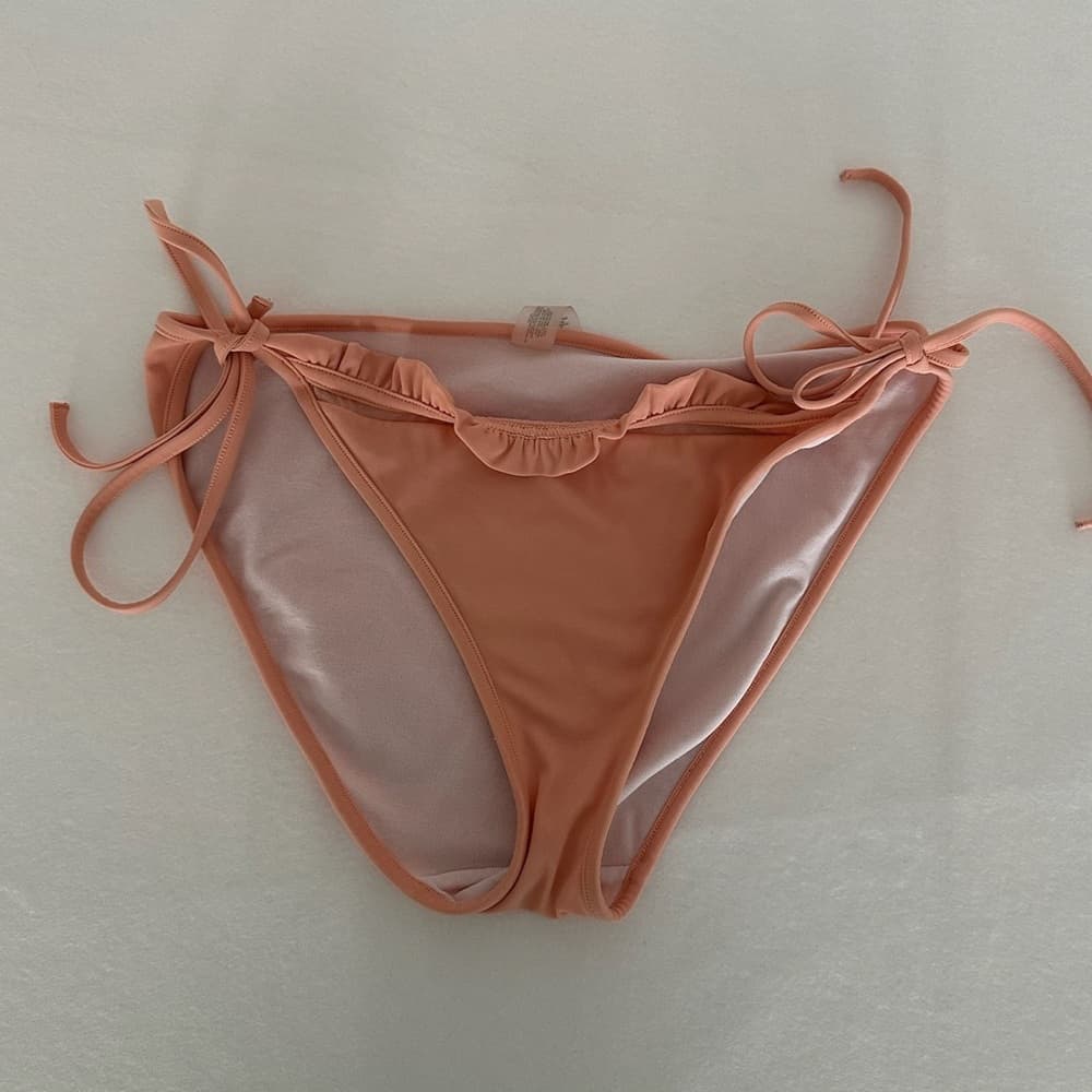 Victoria’s Secret Ruffle Trim Peach String Tie Y2K Bikini Set – Size Large - Thumbnail 6