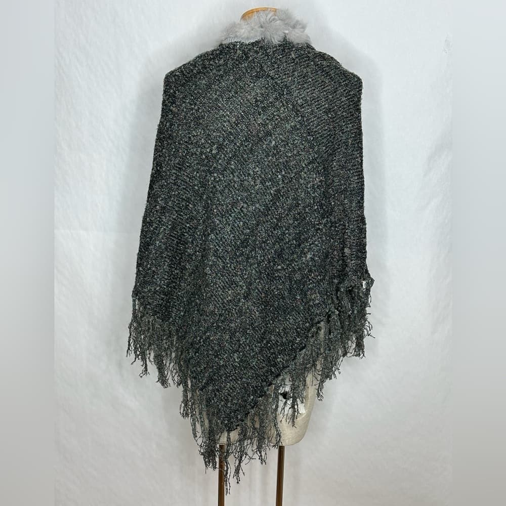 Verty Pom Pom Faux Fur Trim Knit Fringe Poncho One Size Whimsical Avant Garde - Thumbnail 3
