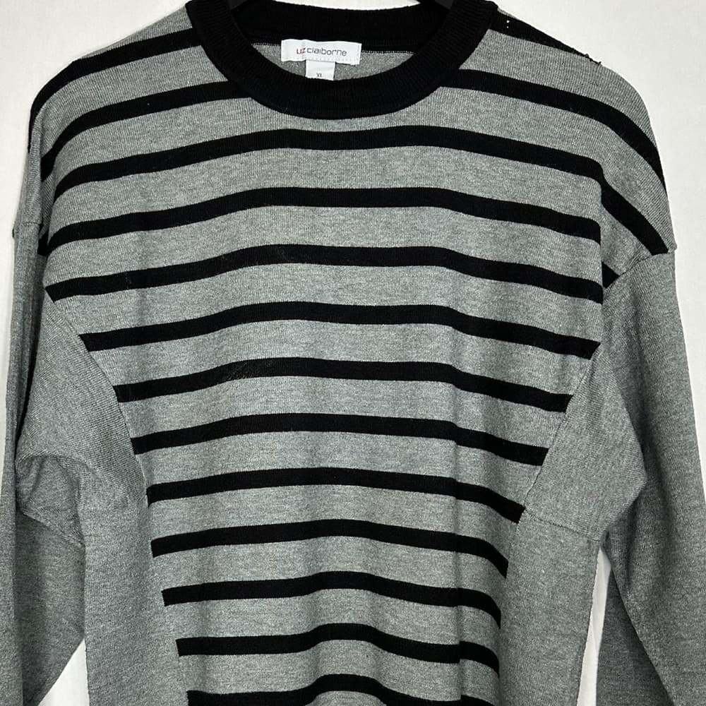 Liz Claiborne Gray Black Stripe Sweater Size XL Minimalist Classic Knit SEE NOTE - Thumbnail 5