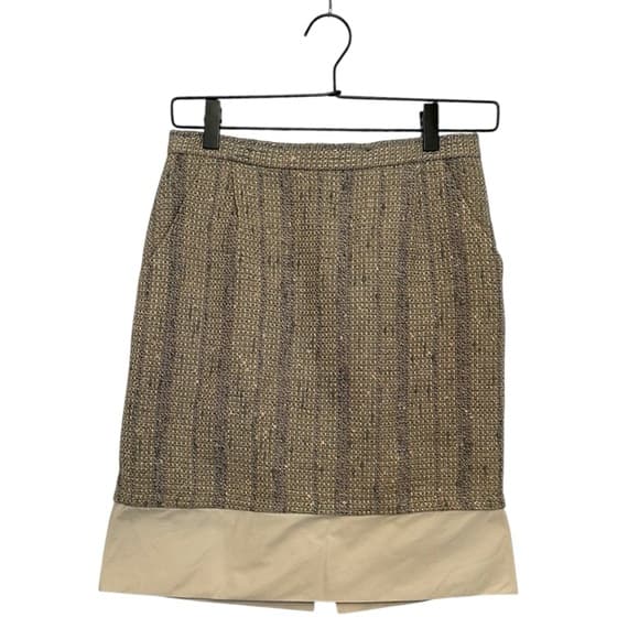 NWOT BCBGMAXAZRIA Tweed Mini Skirt with Contrast Hem Trim Size 0 - Thumbnail 7