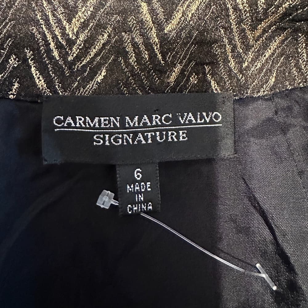 Carmen Marc Valvo Signature Metallic Beaded Chevron Mini Skirt Size 6 FLAW/NWOT - Thumbnail 5