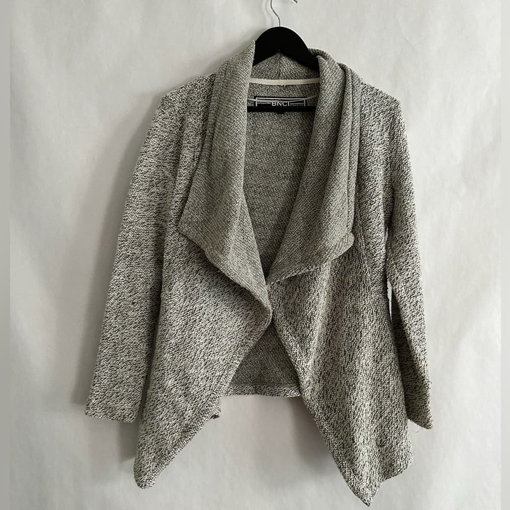 BNCI by Blanc Noir Gray Textured Waterfall Cardigan Chunky Knit Drape Size Small - Thumbnail 3