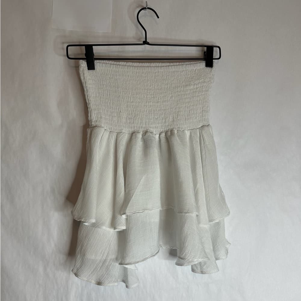Shein White Tiered Ruffle Mini Skirt Size Medium Fairycore Cottagecore - Thumbnail 2