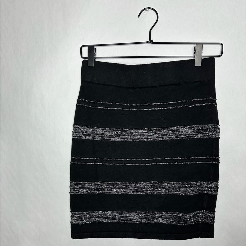 Rock & Republic Black Silver Metallic Stripe Bodycon Skirt Y2K Size Small Glam - Thumbnail 4