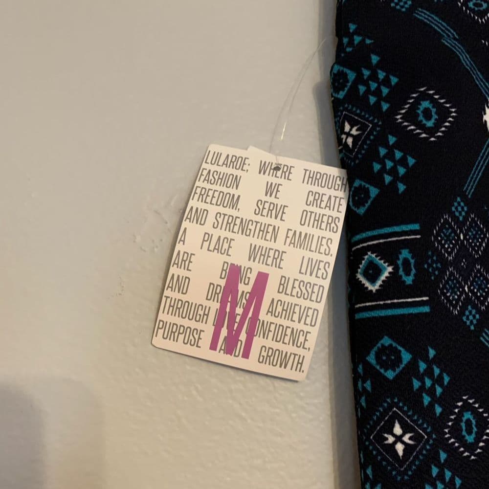 NWT LuLaRoe Cassie Pencil Skirt Geometric Tribal Print Stretch Medium (10-12) - Thumbnail 3