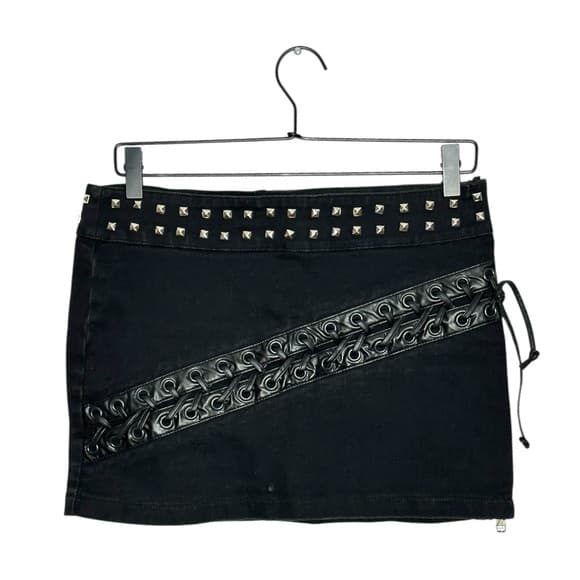 Tripp NYC Black Studded Lace-Up Mini Skirt Size 7 Y2K Goth Vintage Rare - Thumbnail 14