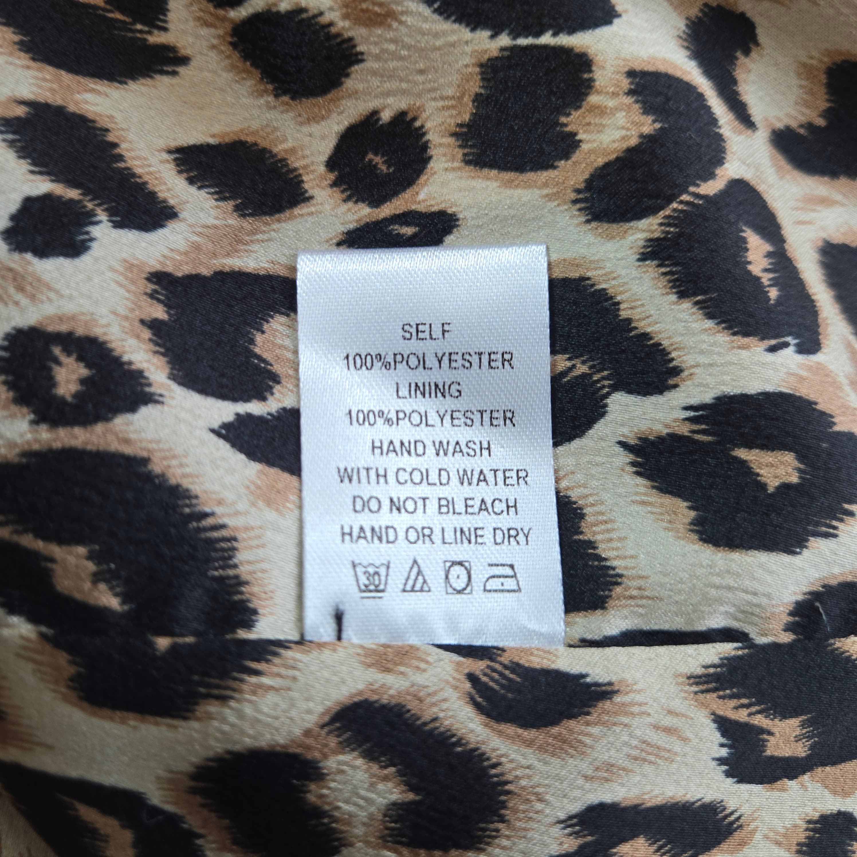 Black Blazer with Leopard Print Lining Size 2X - Thumbnail 4