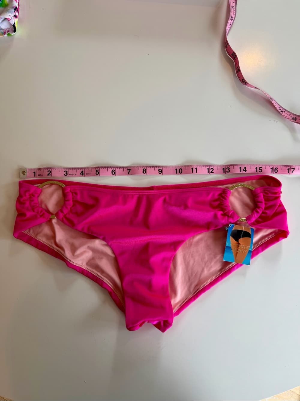 Vintage Very Sexy Victoria’s Secret Bikini Bottoms - Thumbnail 3