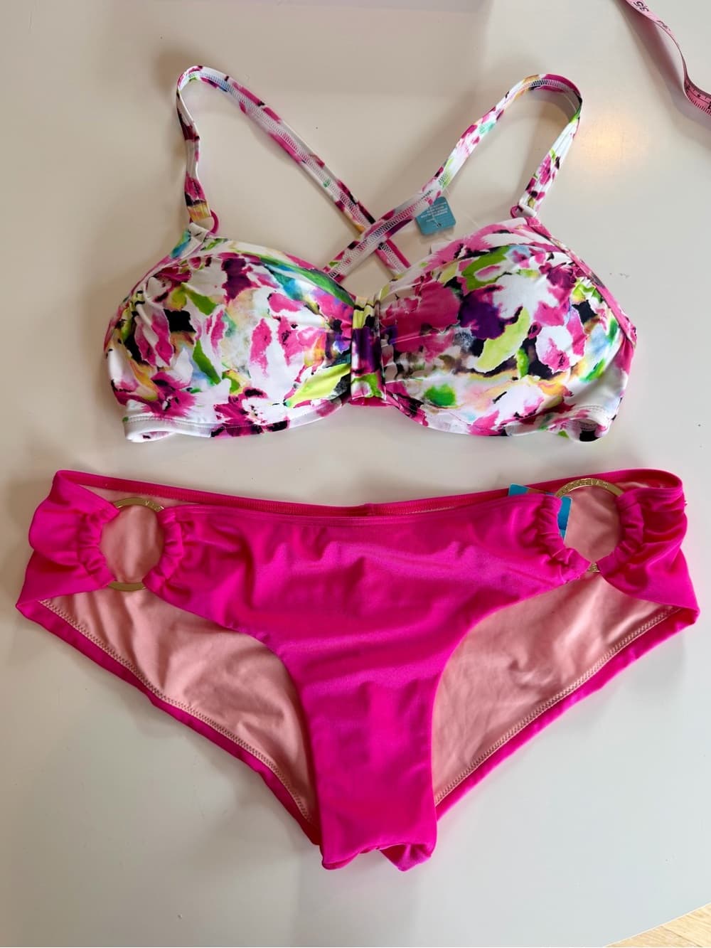 Vintage Very Sexy Victoria’s Secret Bikini Bottoms - Thumbnail 2