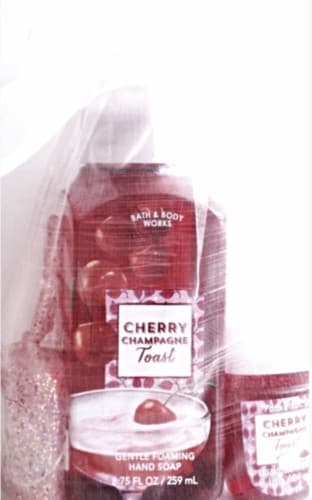 Bath and Body Works Cherry Champagne Toast Hand Soap, PocketBac and Holder - Thumbnail 5