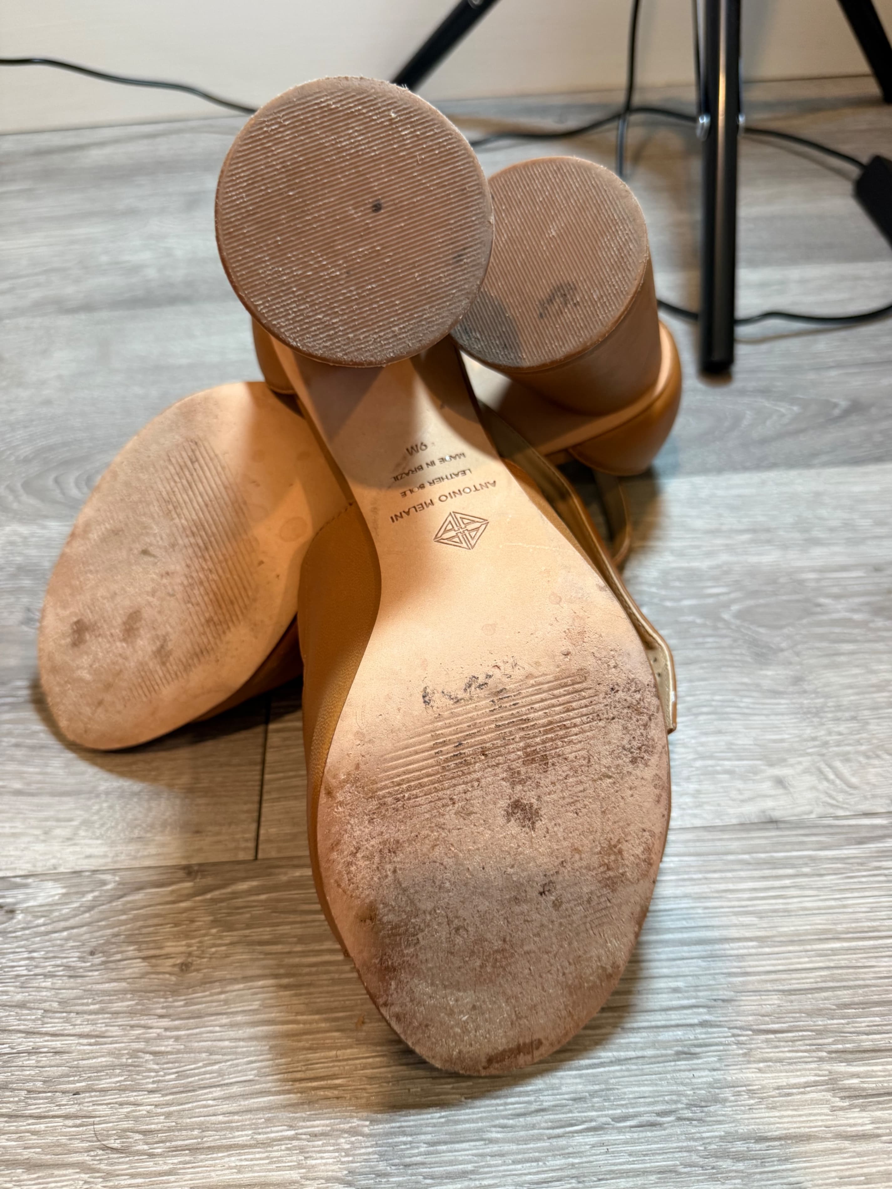 Antonio Melani Tan Leather Block Heel Sandals - Thumbnail 3