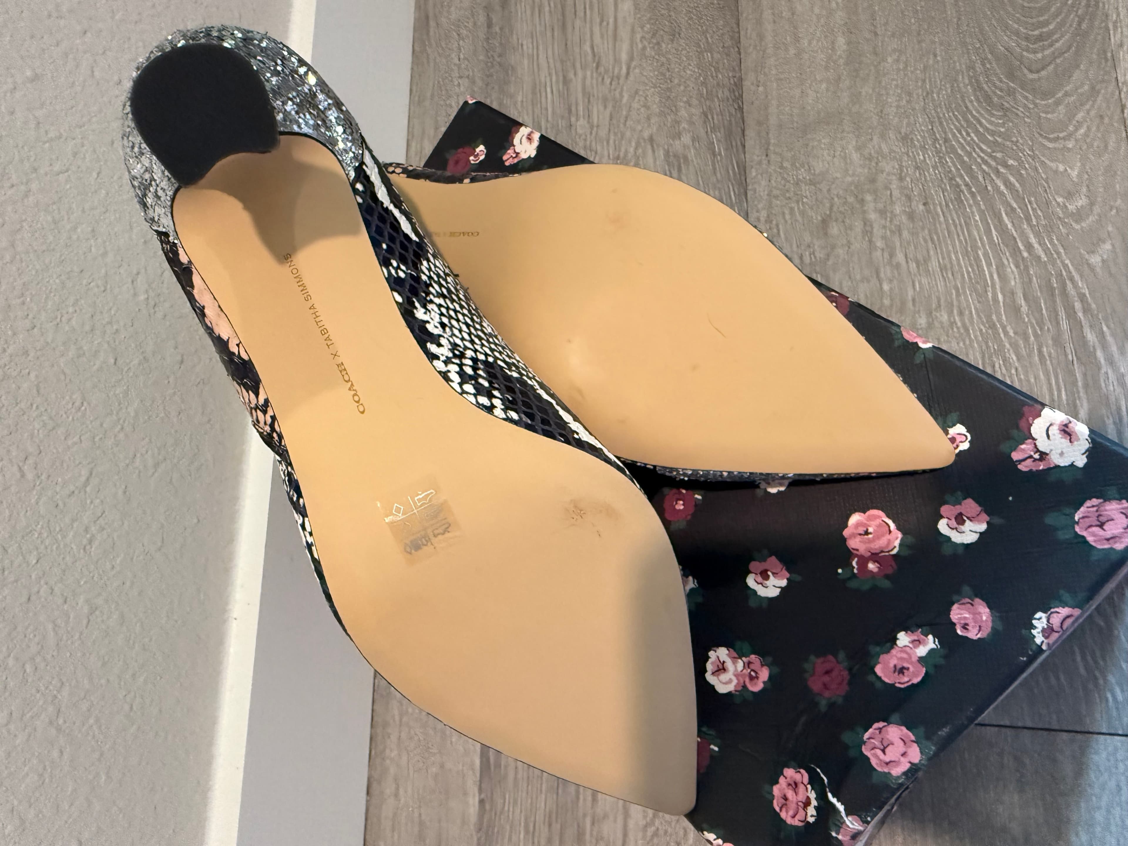 Edith Mary Jane Glitter Heels Size 7B - Thumbnail 3