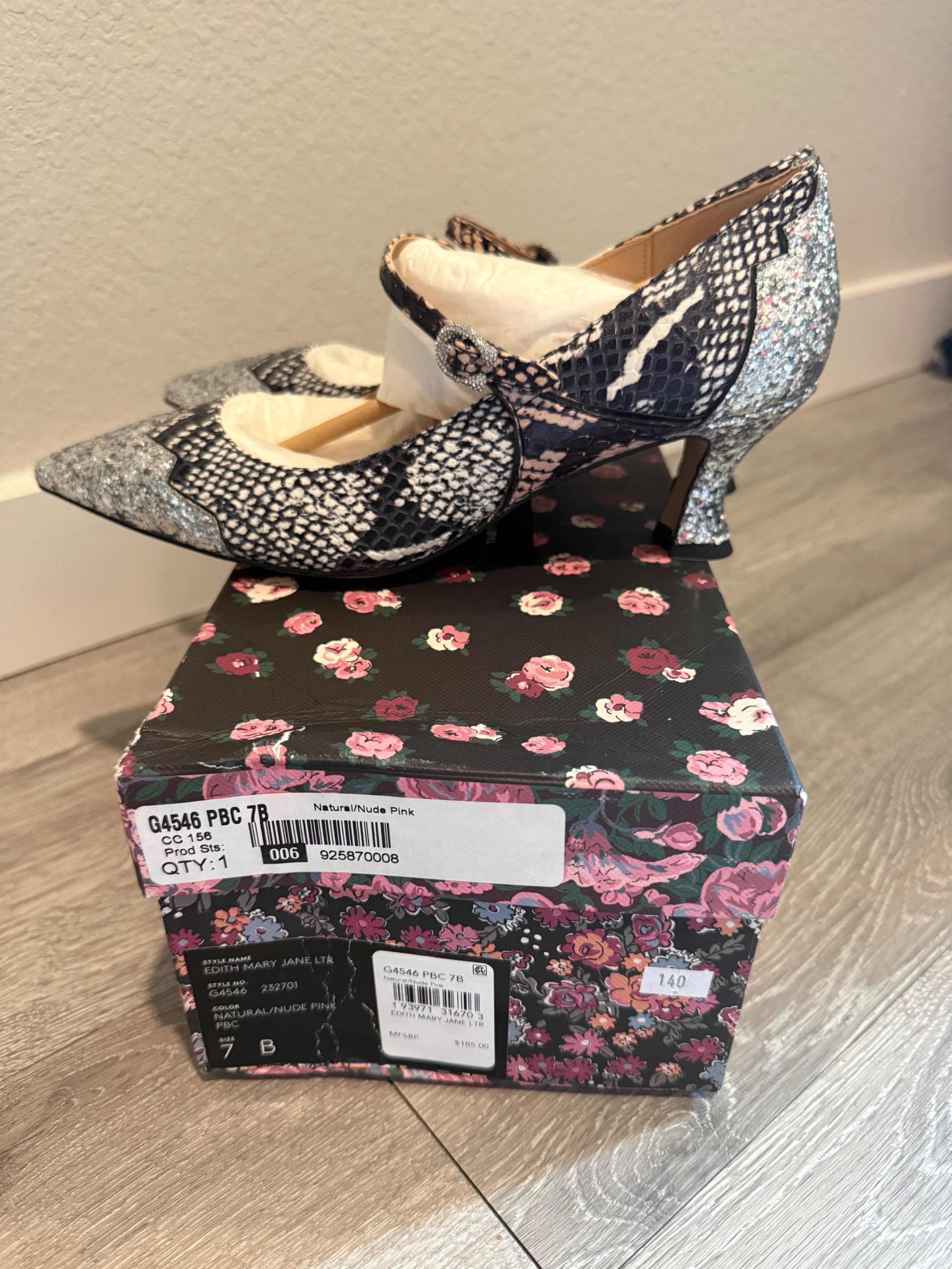 Edith Mary Jane Glitter Heels Size 7B - Thumbnail 2