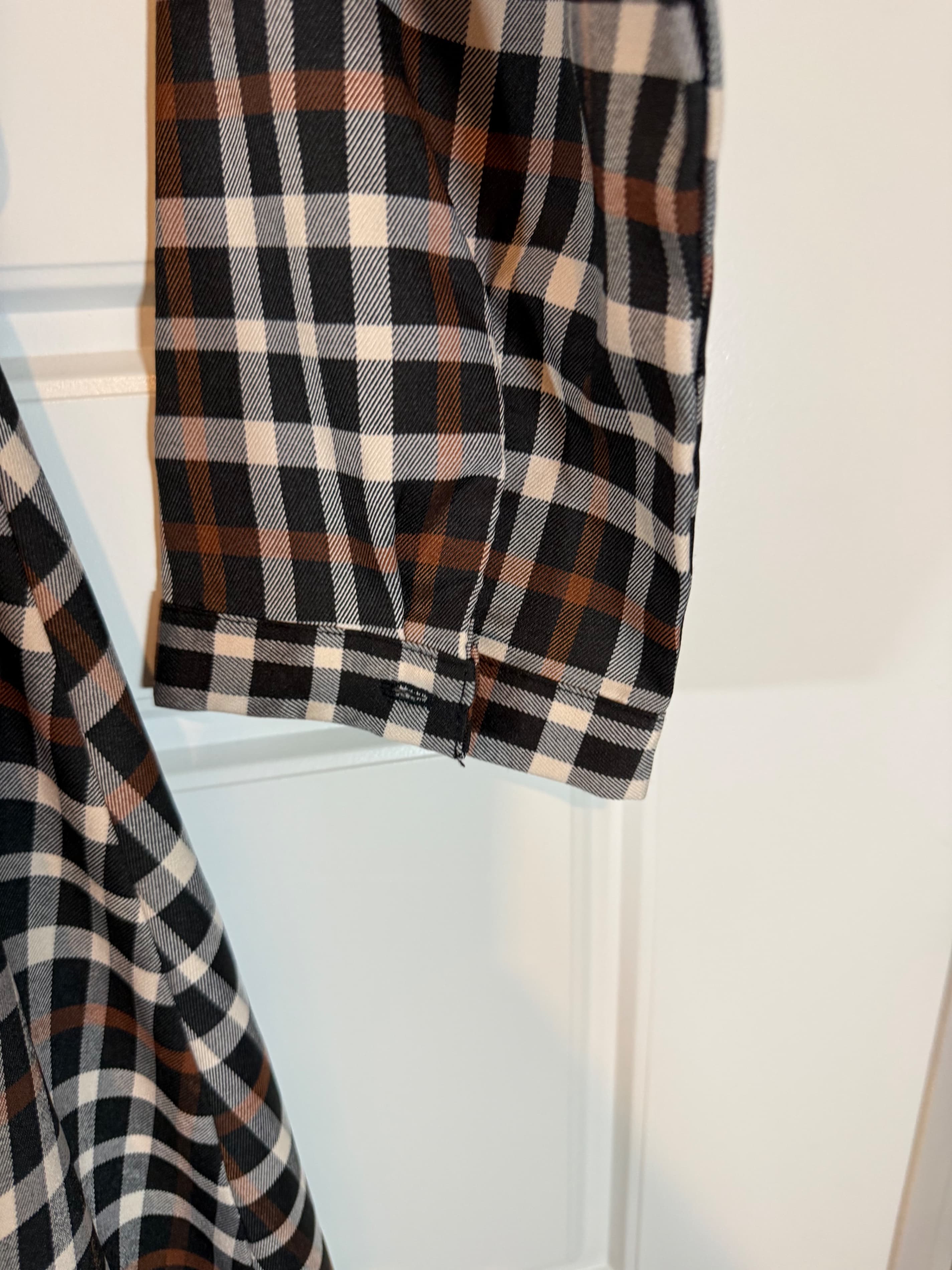 L.N.V Plaid Button-Up Long Sleeve Dress with Belt - Thumbnail 5