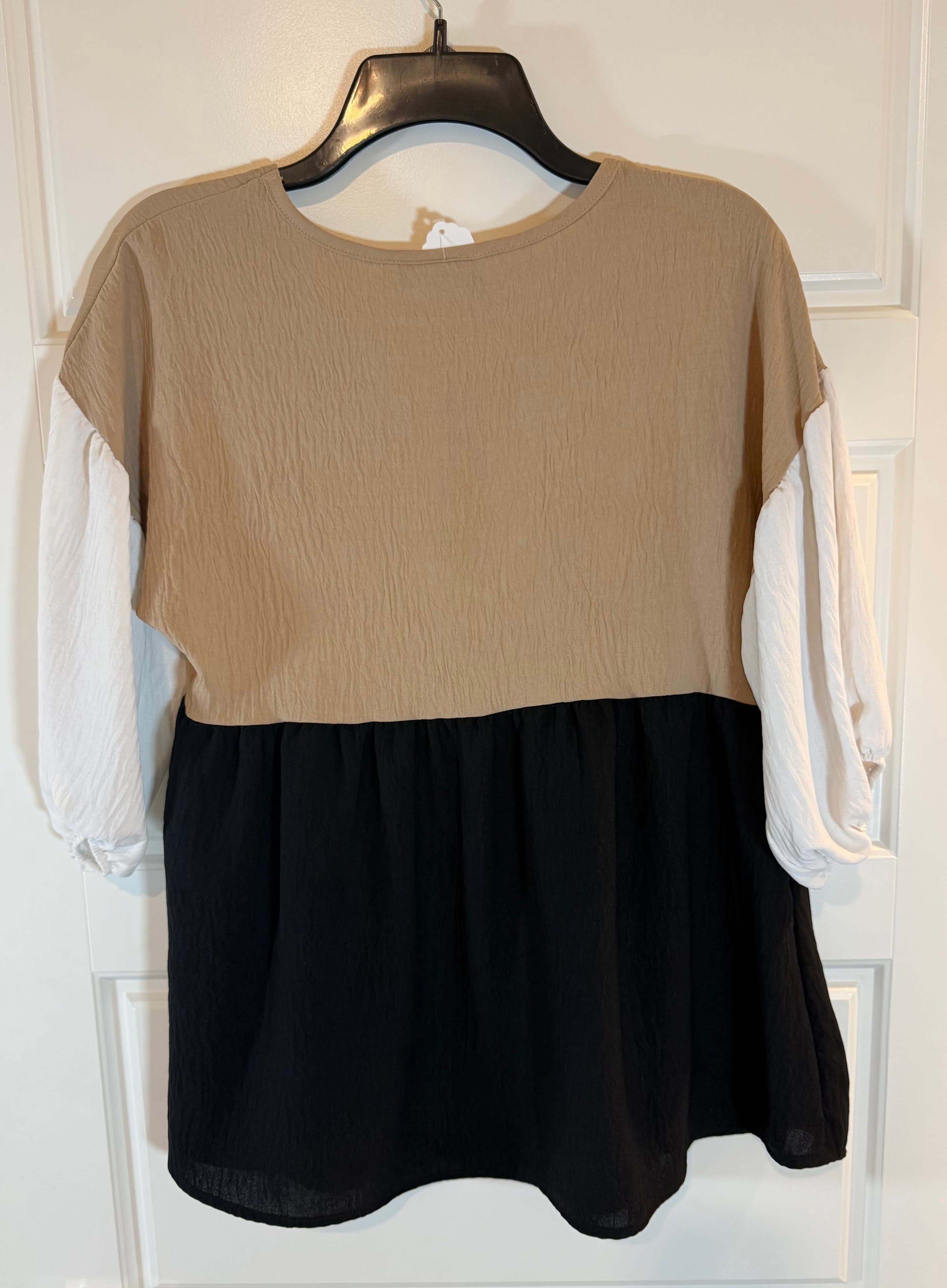 Adara Colorblock V-Neck Blouse with 3/4 sleeve - Thumbnail 2