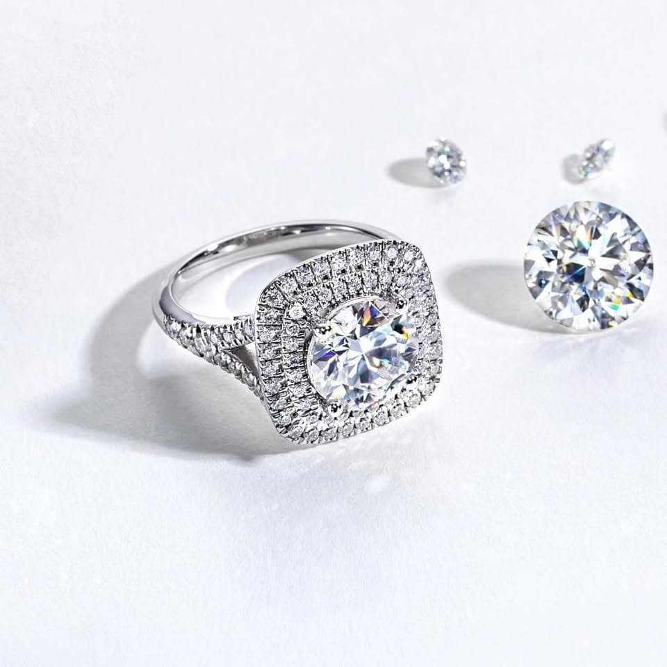 Yeesoth 3ct Halo Moissanite Engagement Ring D VVS1 925 Silver 14K Gold - Thumbnail 6